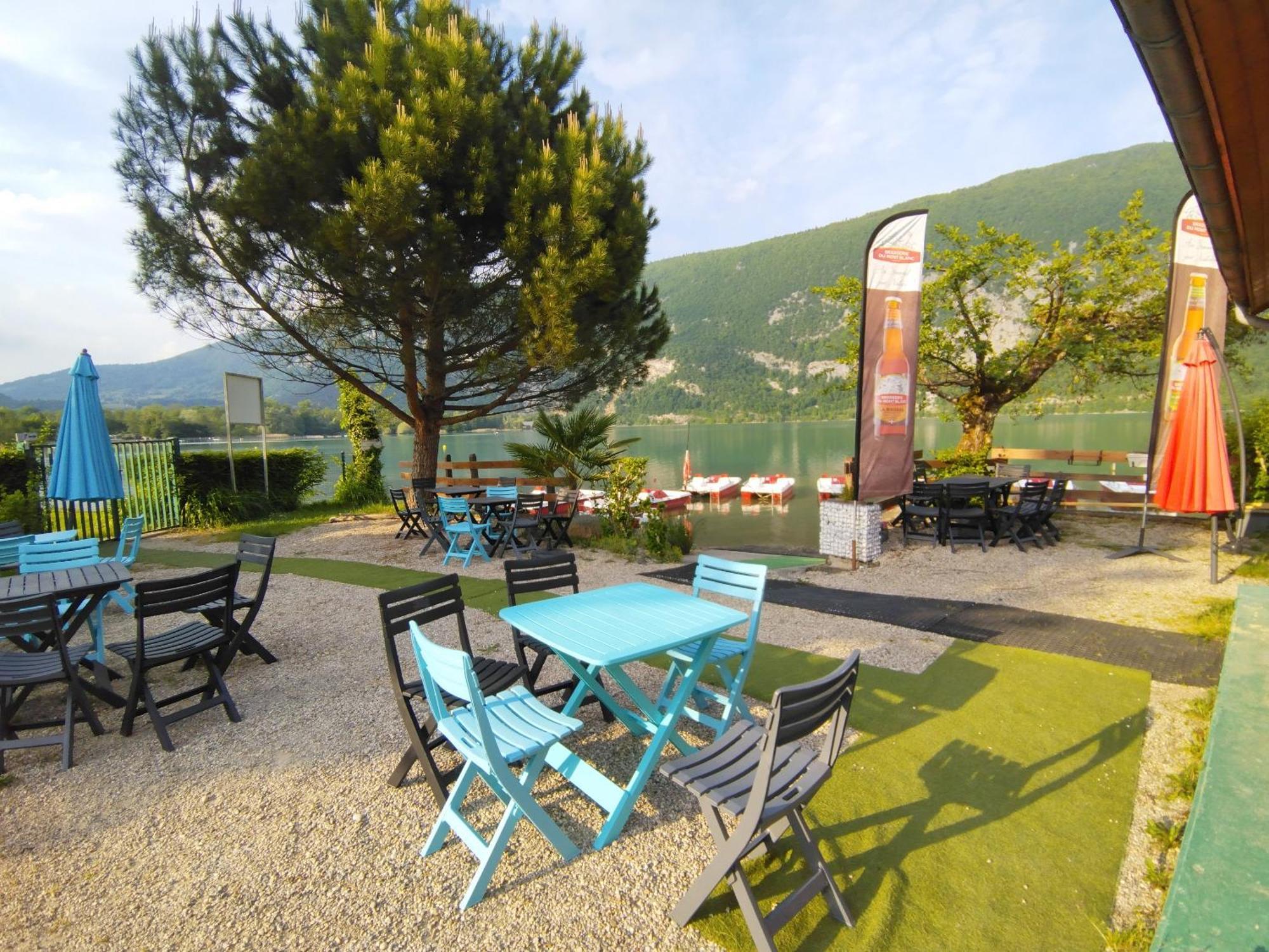 מלון Novalaise Camping Le Hameau Des Pecheurs מראה חיצוני תמונה