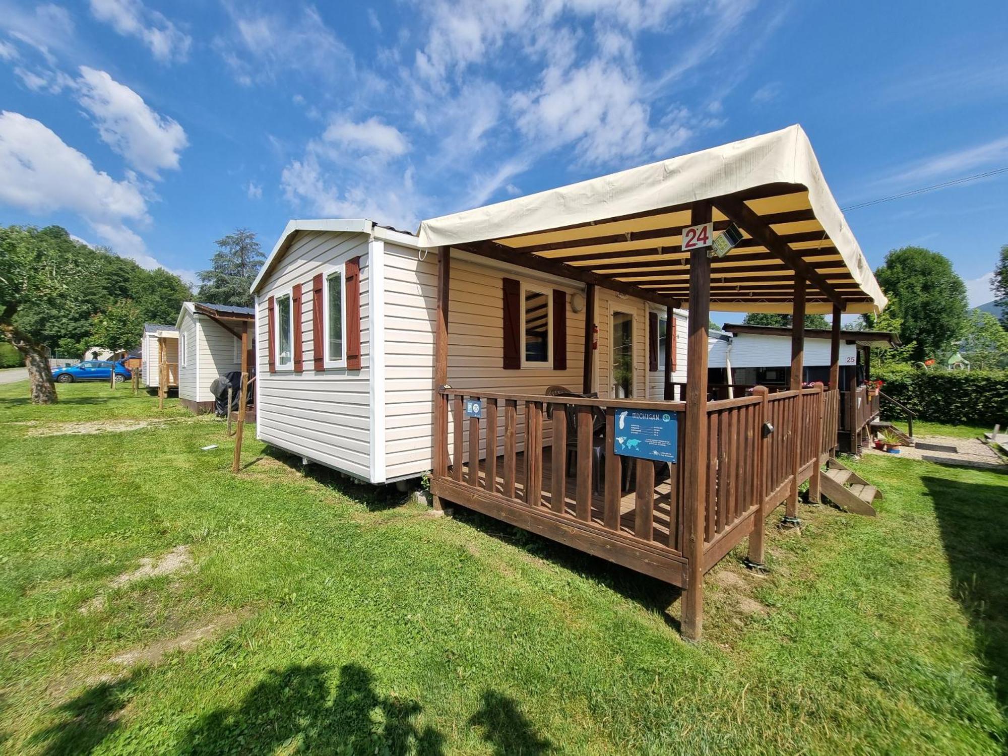 מלון Novalaise Camping Le Hameau Des Pecheurs חדר תמונה